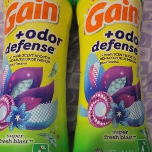 Odor Defense In-Wash Scent Booster - Green and Purple